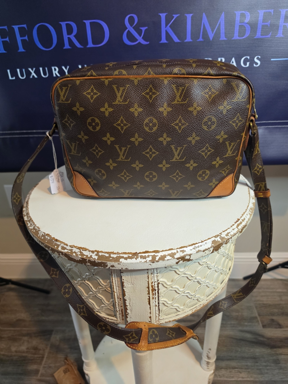 Louis Vuitton Monogram Canvas Toiletry Bag in Brown and Tan - Picture 2 of 12